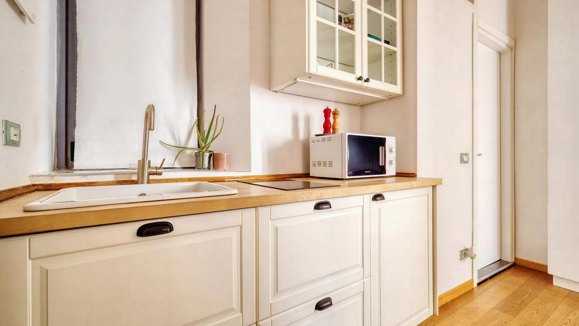 Cozy Wozy Studio Corso Xxii Marzo Milan Apartment